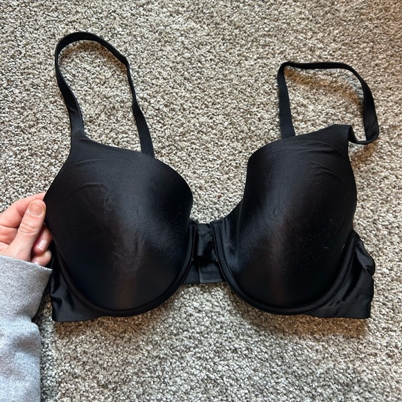 Wacoal Classic Black Women's Bra- full coverage - Picture 2 of 5